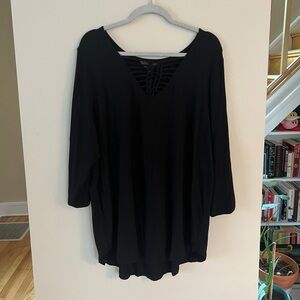 41 Hawthorn | Black Top